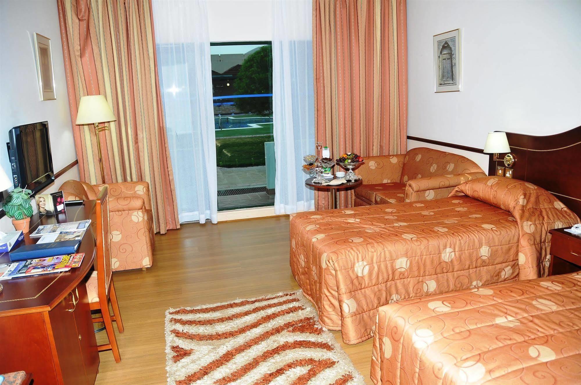 Golden Tulip Nizwa Hotel Zewnętrze zdjęcie